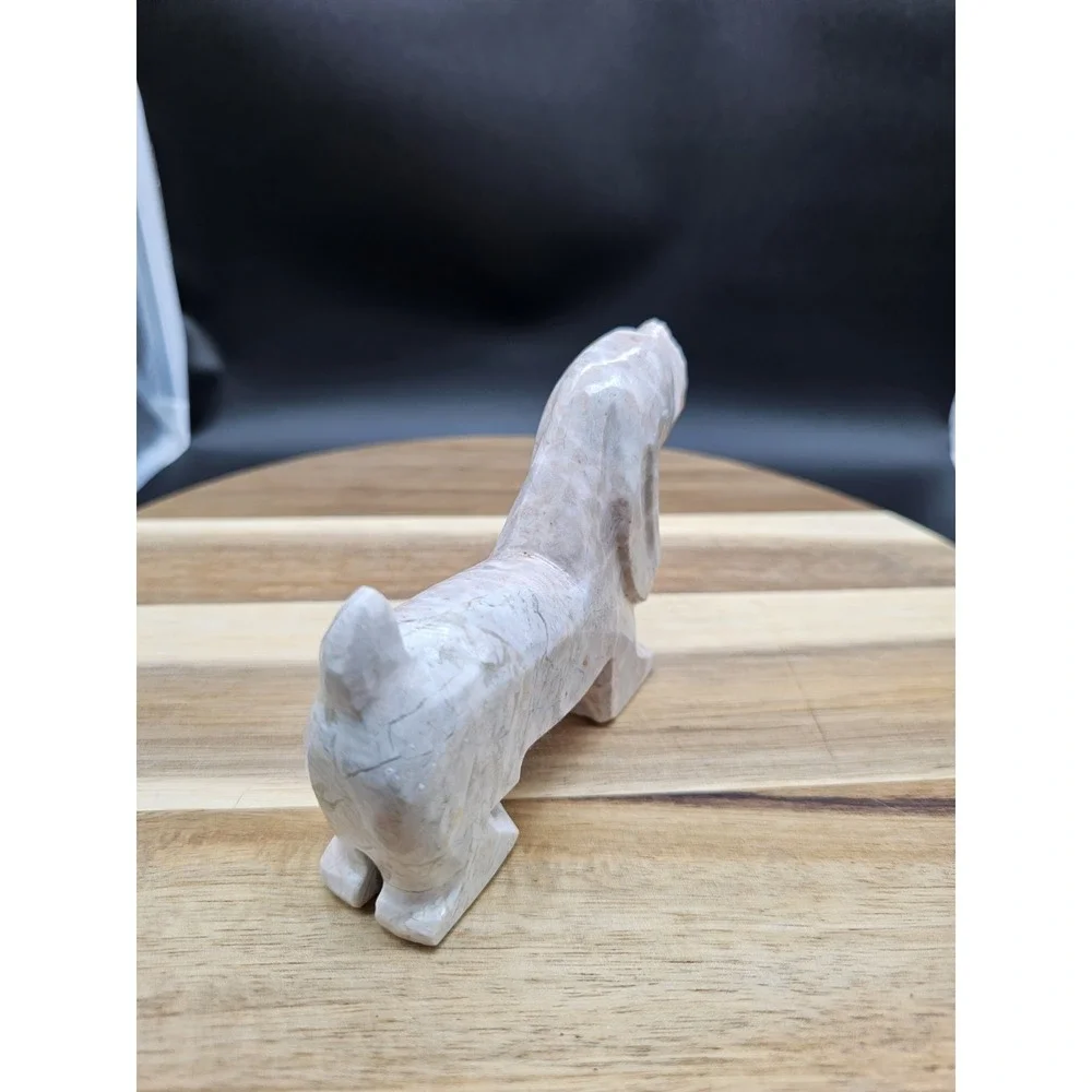 Vintage Carved‎ Marble Onyx Stone Basset Hound Dog Figurine Rock